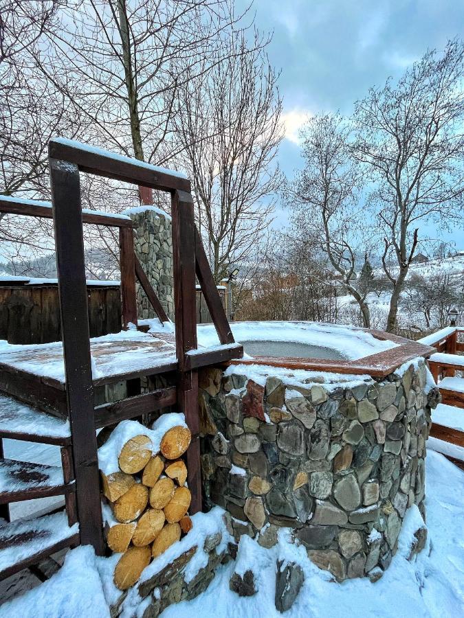 Aspen Hotel Szlavszke Kültér fotó