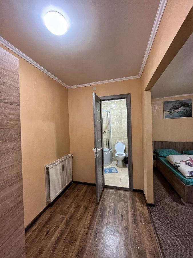 Aspen Hotel Szlavszke Kültér fotó