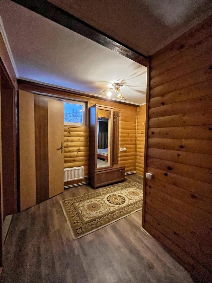 Aspen Hotel Szlavszke Kültér fotó