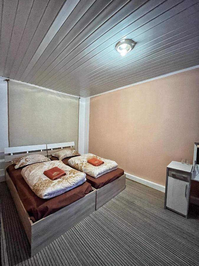 Aspen Hotel Szlavszke Kültér fotó