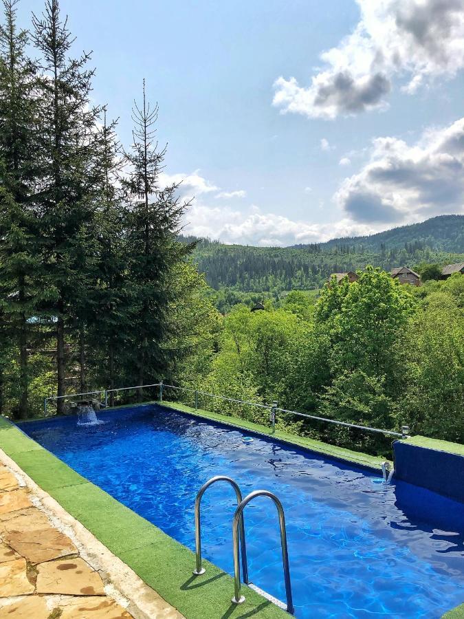 Aspen Hotel Szlavszke Kültér fotó